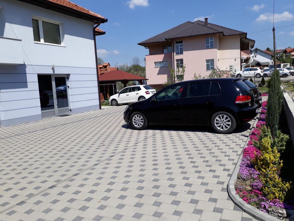 Private Home Rifat Dubrave Gornje Eksteriør billede